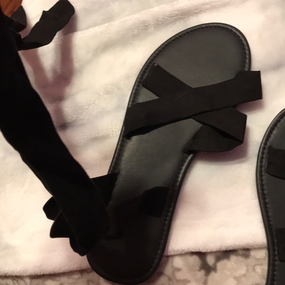 Sandals - Picture 2 of 2